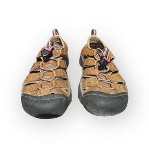 Keen women’s sandals